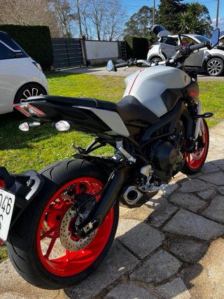 Yamaha MT-09 2021