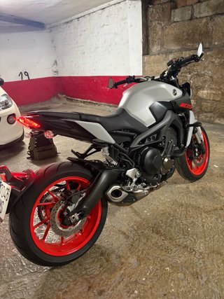 Yamaha MT-09 2021