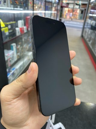 iPhone 16 Pro 128GB Negro Titanio