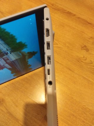 Portátil ASUS Vivobook M1405YA