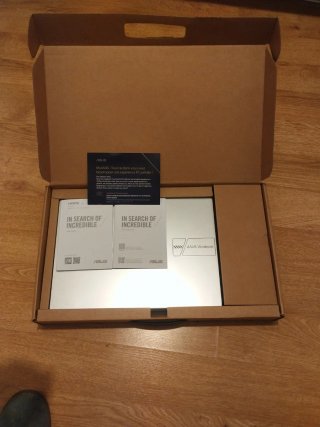 Portátil ASUS Vivobook M1405YA