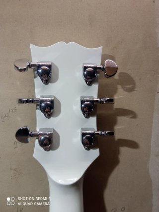 Guitarra Luthier Estilo Gibson SG Blanca