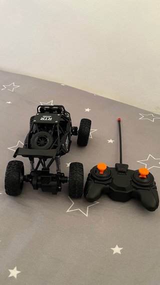 Coche NUEVO RC todoterreno negro