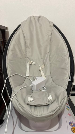 Mecedora 4moms para bebé