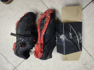 Zapatos BTT + Pedales Automáticos n 43