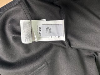 Sudadera Stone Island Negra con Cremallera