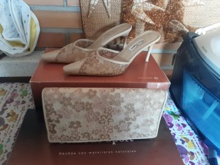 Conjunto de Zapatos y Bolso