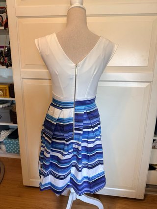 Vestido Closet London Rayas Azules y Blancas