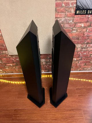 Dynaudio Facette