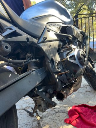 DESPIECE KAWASAKI Z750 2008 - MOTOR ARRANCA