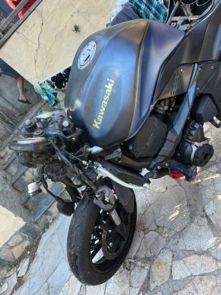 DESPIECE KAWASAKI Z750 2008 - MOTOR ARRANCA