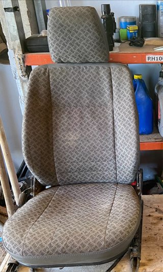 Asiento Land Rover Defender