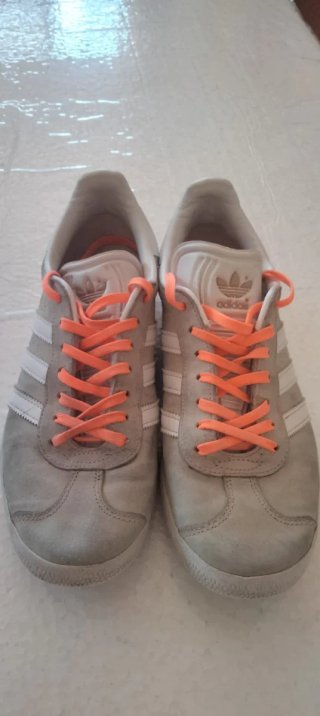 Adidas Gazelle Beige/Blanco Talla 38