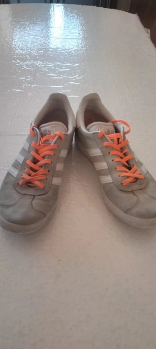 Adidas Gazelle Beige/Blanco Talla 38