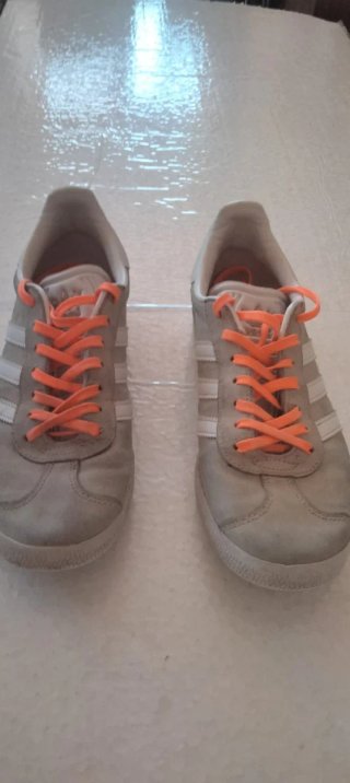 Adidas Gazelle Beige/Blanco Talla 38