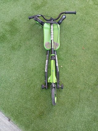 Patinete 3 Ruedas Verde buen estado