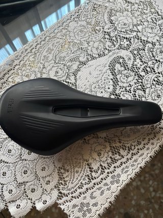 Sillín Fizik Argo Vento X5 140 mm
