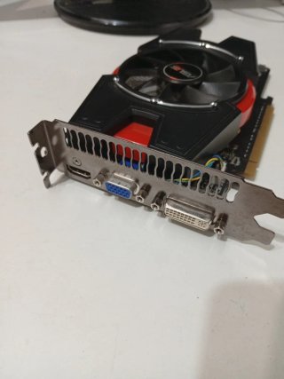 Asus GTX 550 1GB