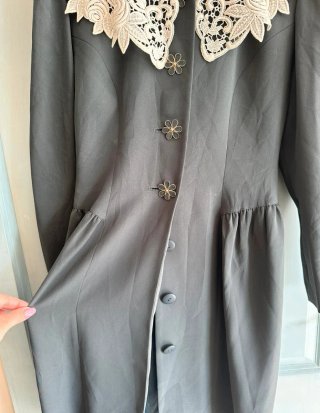 Vestido vintage azul verdoso con encaje