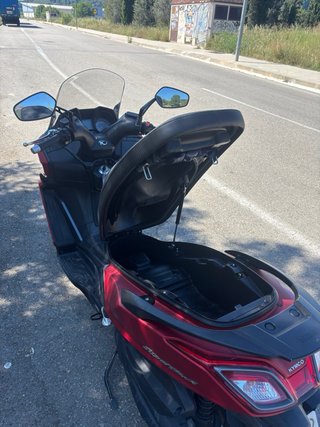 Kymco Superdink 350i - Maxi Scooter