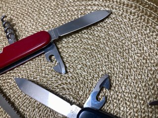 3 Canivetes Victorinox (Climber, Camper, Spartan)