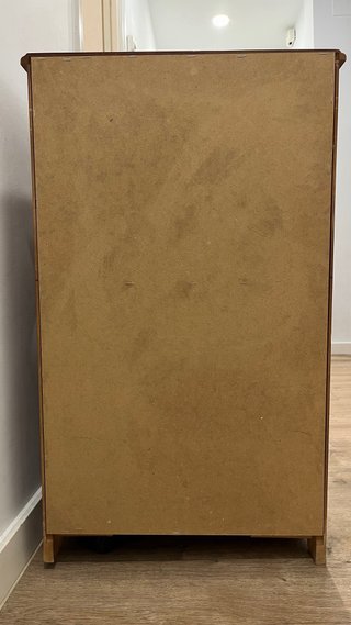 Mueble recibidor clásico de madera