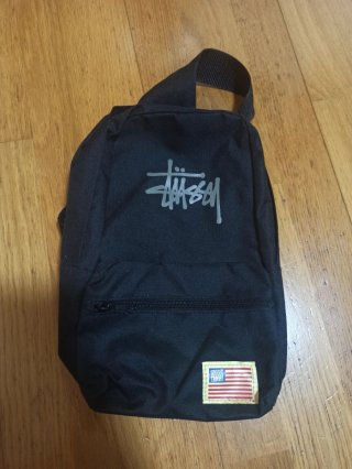 Mochila pequeña Stussy negra