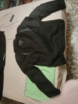 Chaqueta y pantalón moto Revit cordura