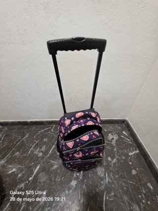 Mochila Totto 20€ con estampado de corazones