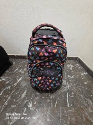 Mochila Totto 20€ con estampado de corazones