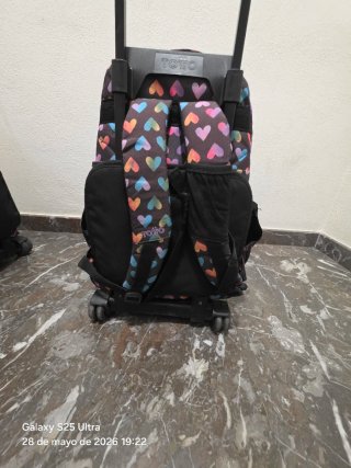 Mochila Totto 20€ con estampado de corazones