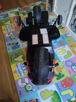 Moto Eléctrica Infantil T1500 Roja y Negra.