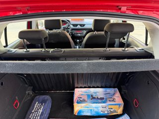 Opel corsa 2016 esta buen de chapa y pintura