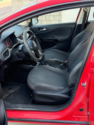 Opel corsa 2016 esta buen de chapa y pintura