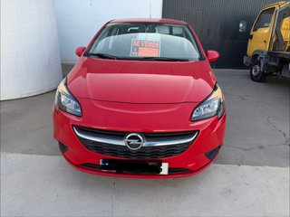 Opel corsa 2016 esta buen de chapa y pintura
