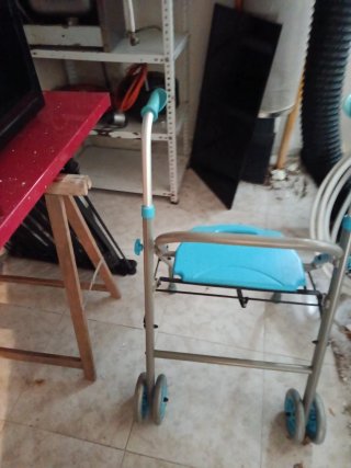 Andador personas mayores