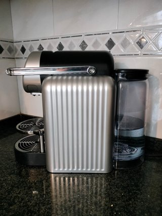 Cafetera Nespresso Zenius Profesional
