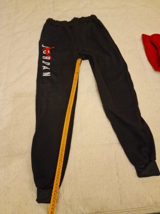 Conjunto Jordan talla 12/14 años Niños 160 cm
