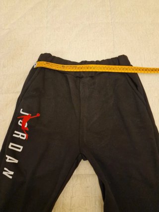 Conjunto Jordan talla 12/14 años Niños 160 cm