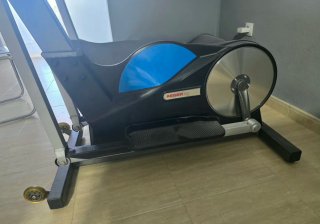 Bicicleta Elíptica Profesional Keiser M5