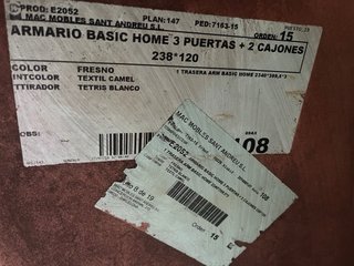 Armario de madera 2,38x1,20