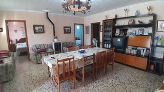 Chalet en venta en Yecla