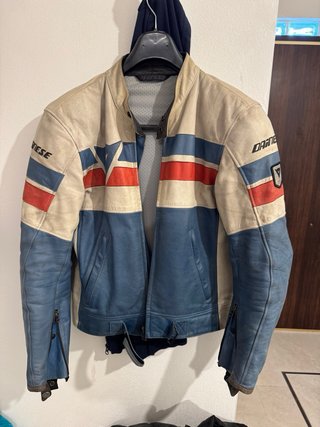 Chaqueta cuero Dainese