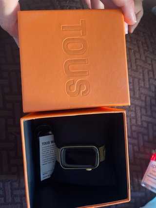 Reloj Tous Dorado y Negro