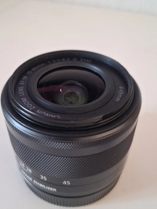 Objetivo Canon EF-M 15-45mm IS STM