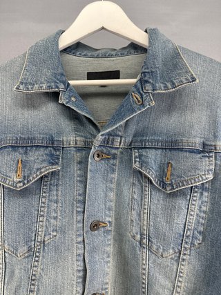 Cazadora vaquera Uniqlo hombre azul