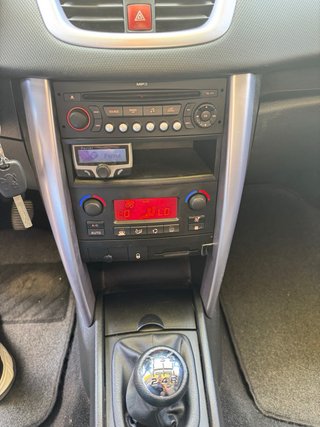 PEUGEOT  207 CC 2008