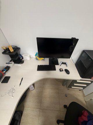 Scrivania Forma L in Legno Bianco Ikea