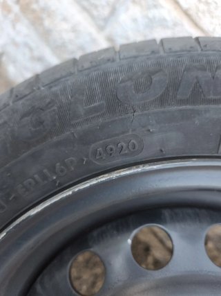 Llanta Seat Ibiza 6K 13 con neumático 155/70R13