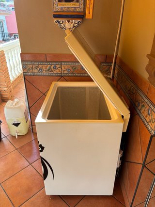 Arcón Congelador Edesa 215L